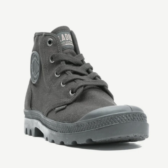 NIB Palladium Pampa Hi in Black size 11 Women's - Picture 2 of 11